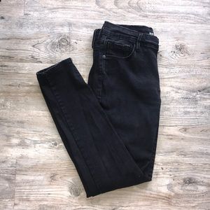 Black Mid-Rise Jeans